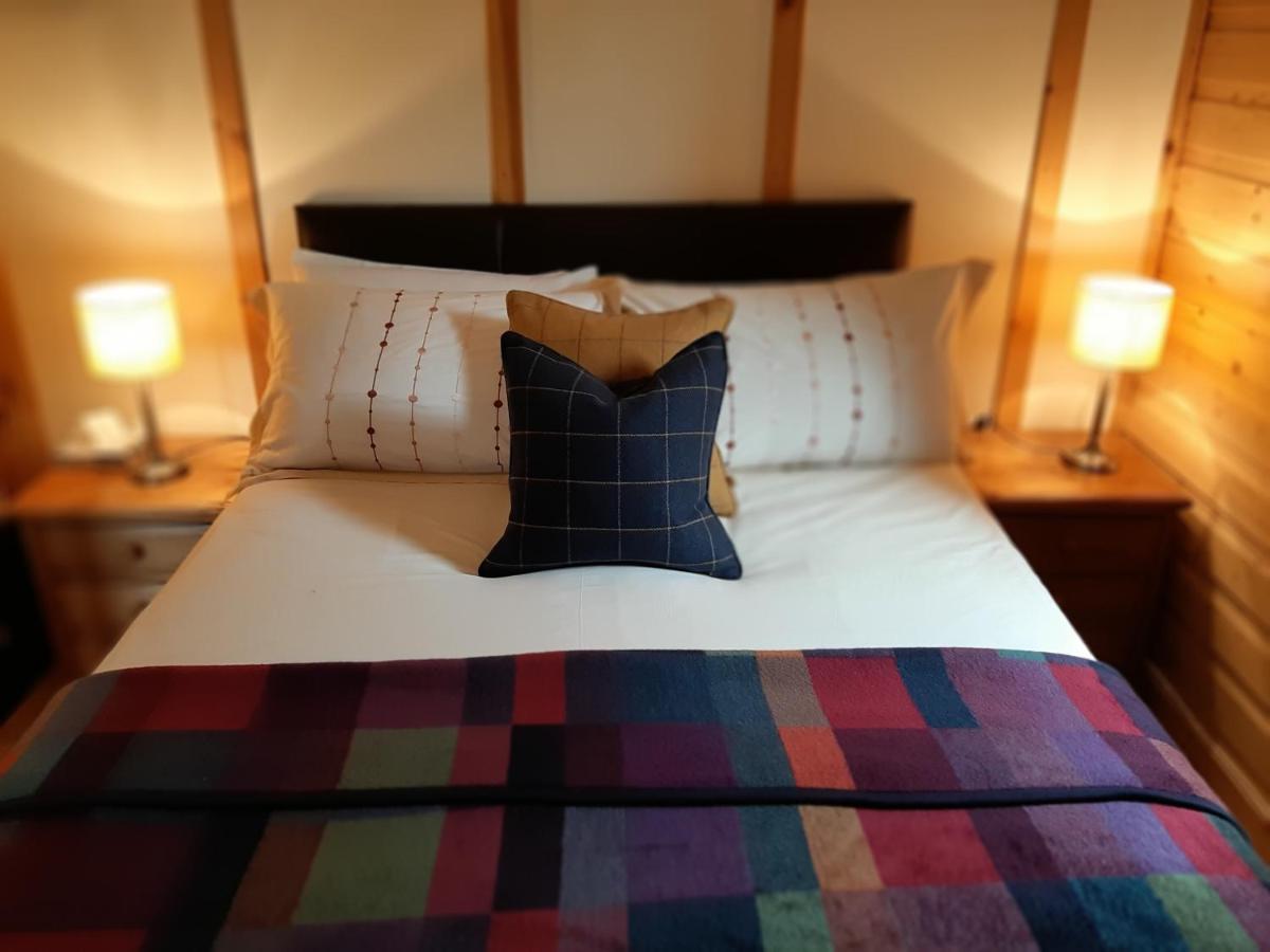 Tayview Lodges Pitlochry Bagian luar foto