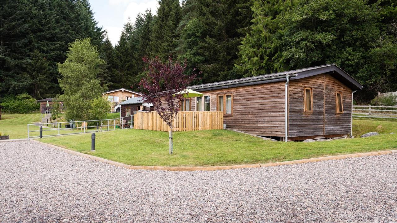 Tayview Lodges Pitlochry Bagian luar foto