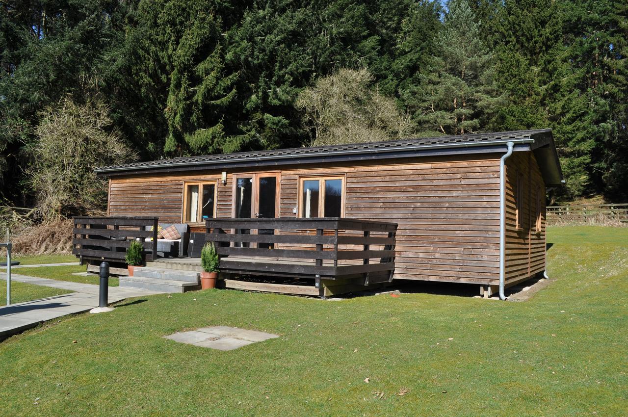Tayview Lodges Pitlochry Bagian luar foto